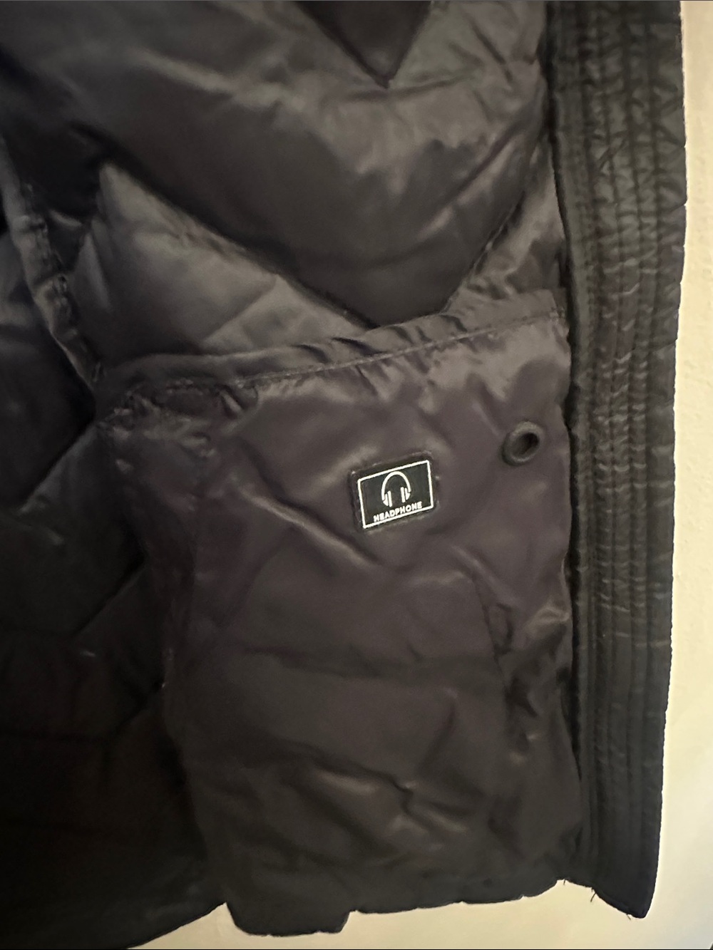 Calvin Klein Black Quilted Premium Down‎ Vest with High Collar Zip-up Sz XL - Picture 4 of 4